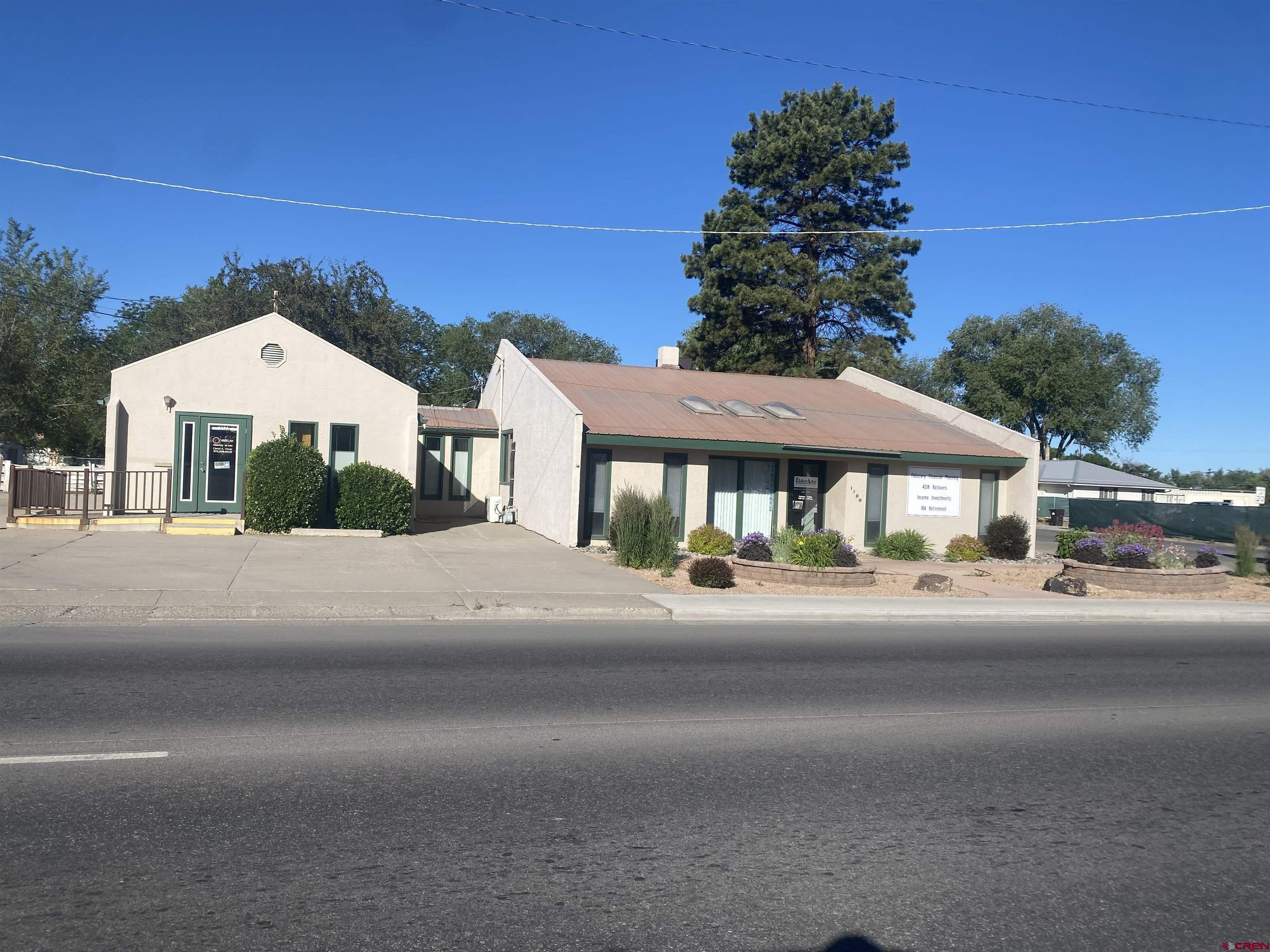 1100 S Townsend