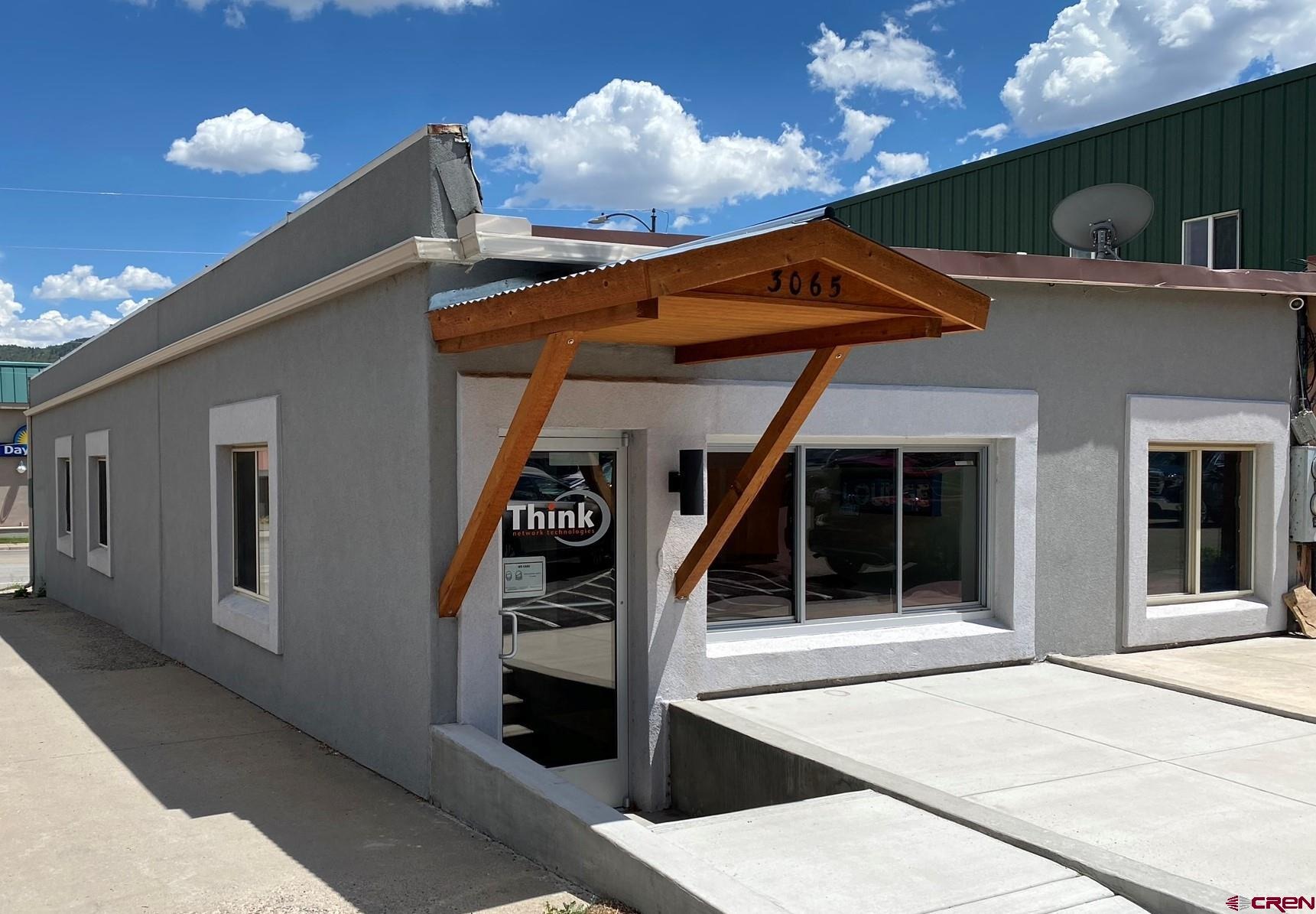 3065 Main