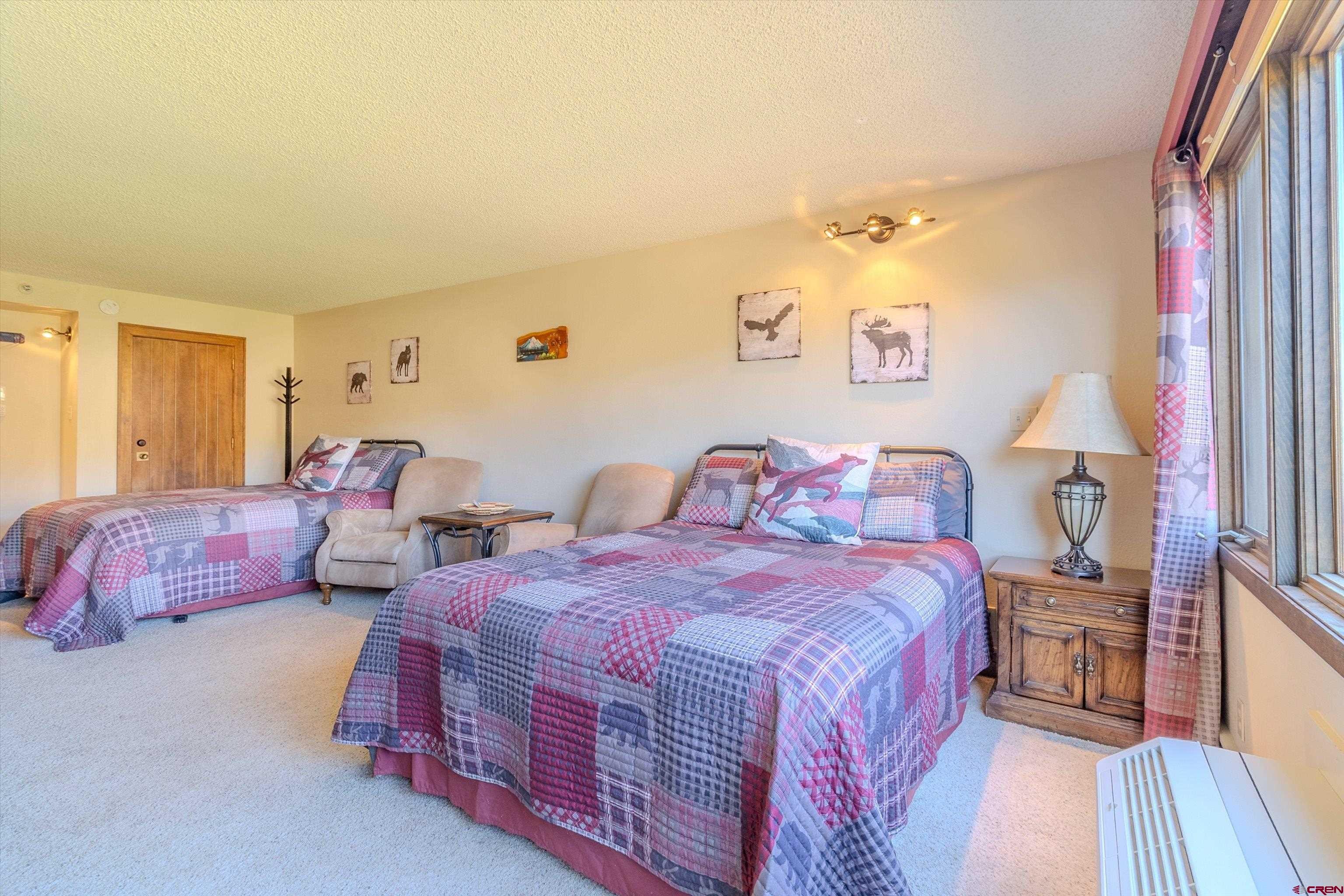 314 N Tamarron Dr