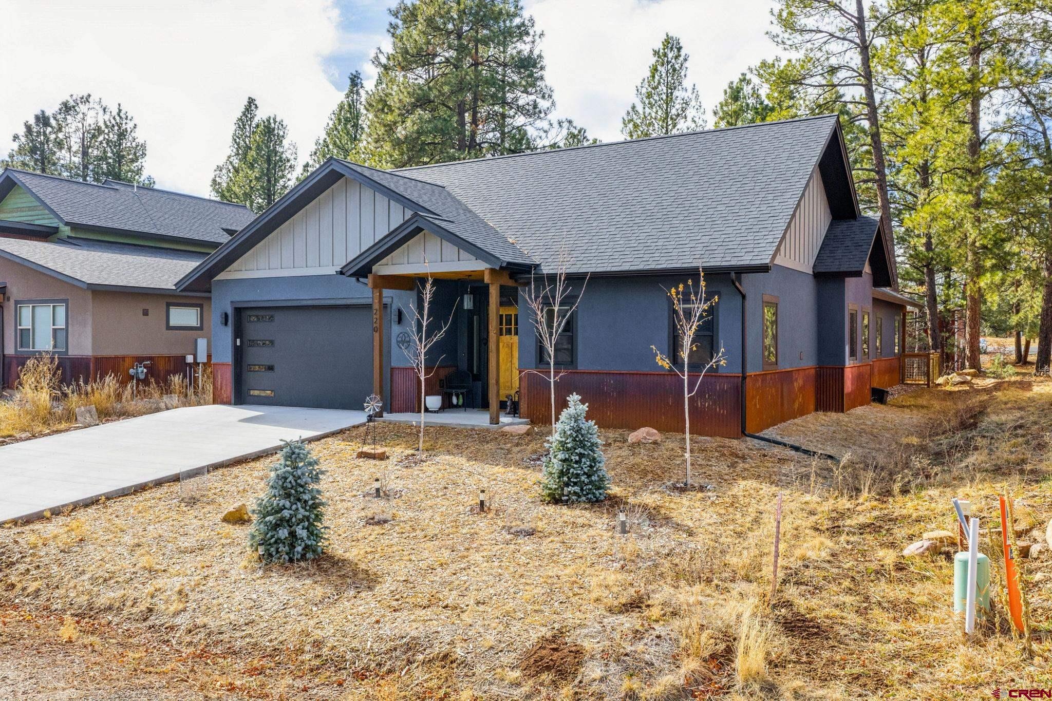 220 Edgemont Meadows