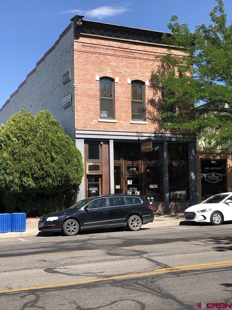 1129 Main Ave