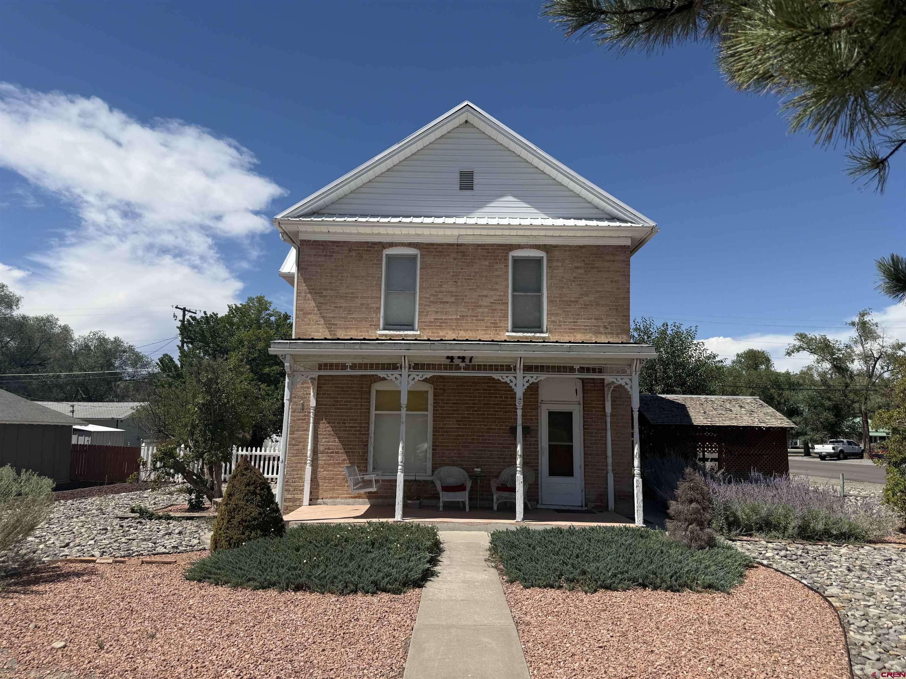 447 S 9th