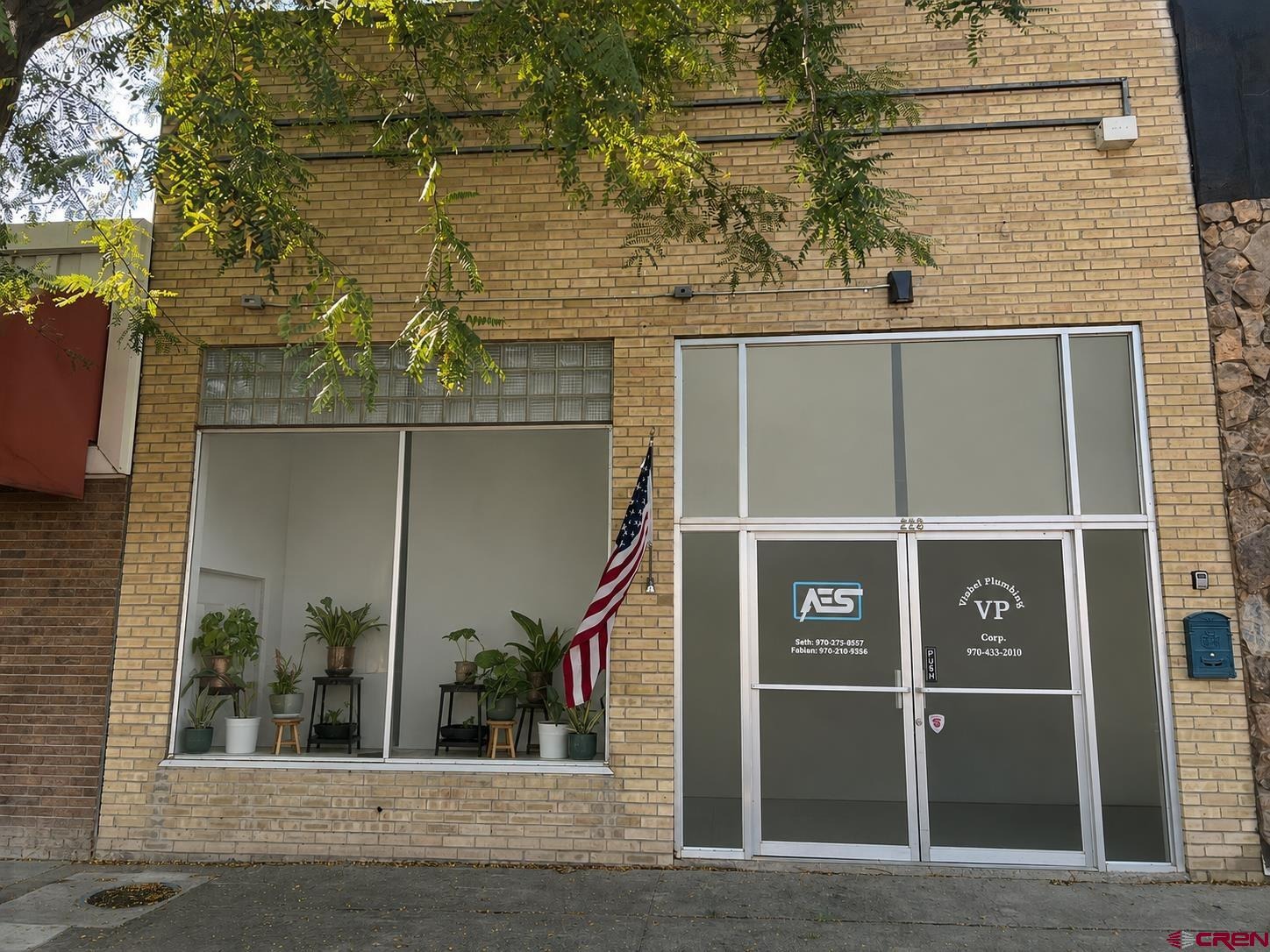223 N 1st