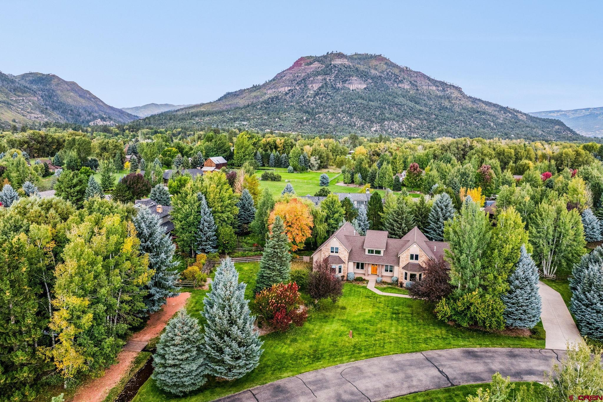 345 Red Rock