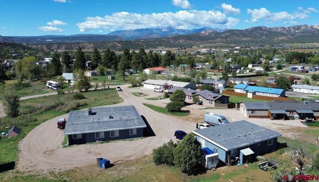 195 Silverview