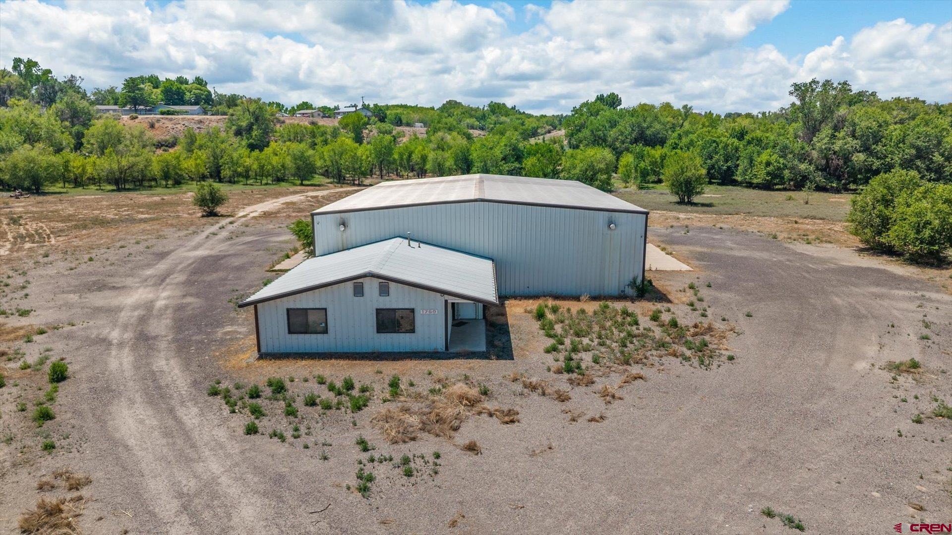 1760 Gunnison
