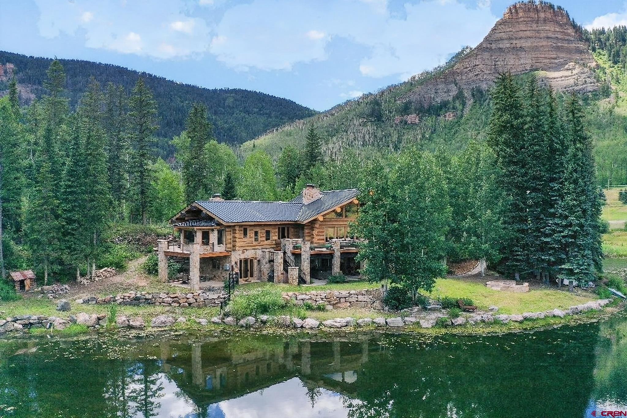 47 Pinnacle View