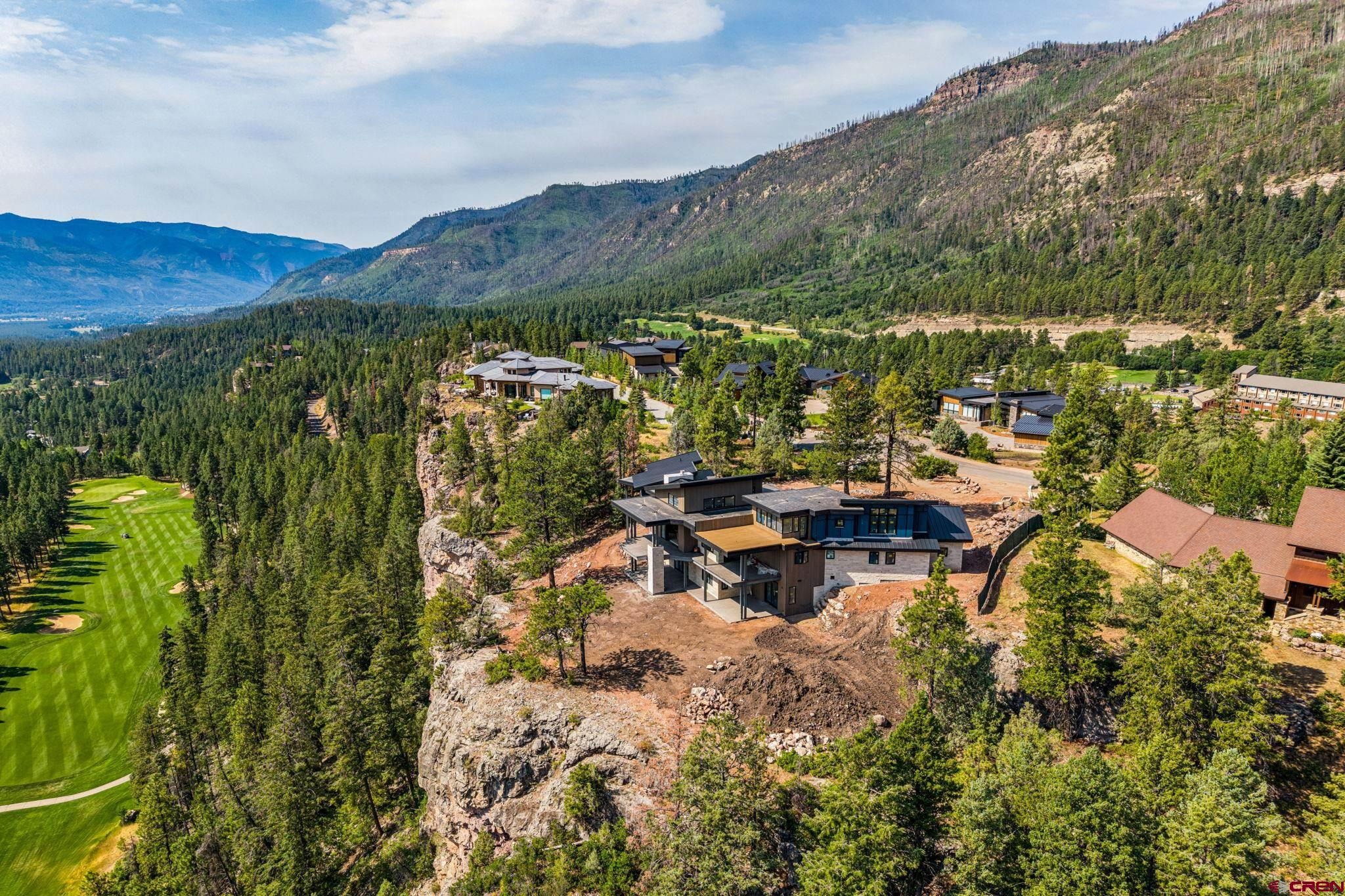 539 Glacier Cliff