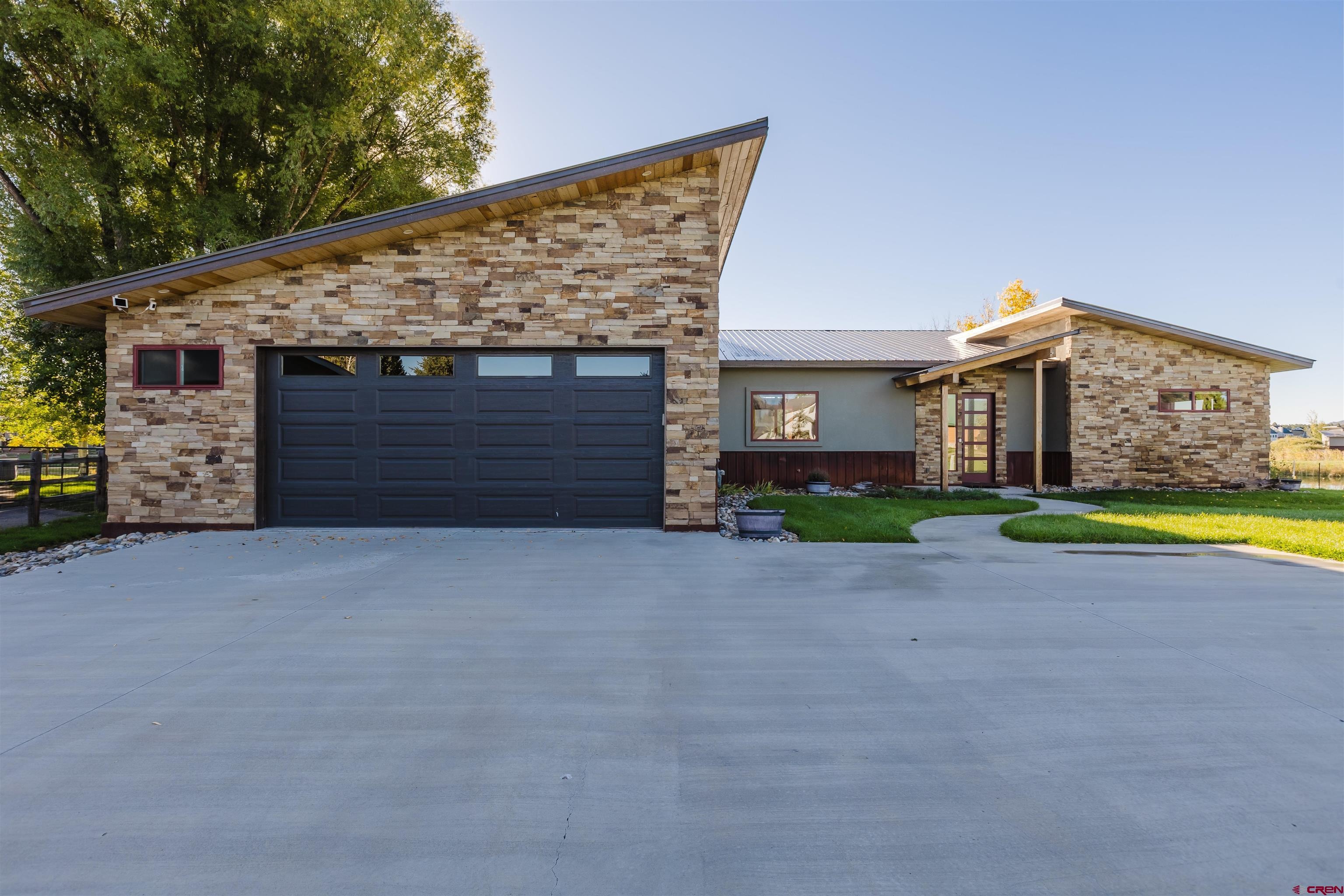 157 Northbay
