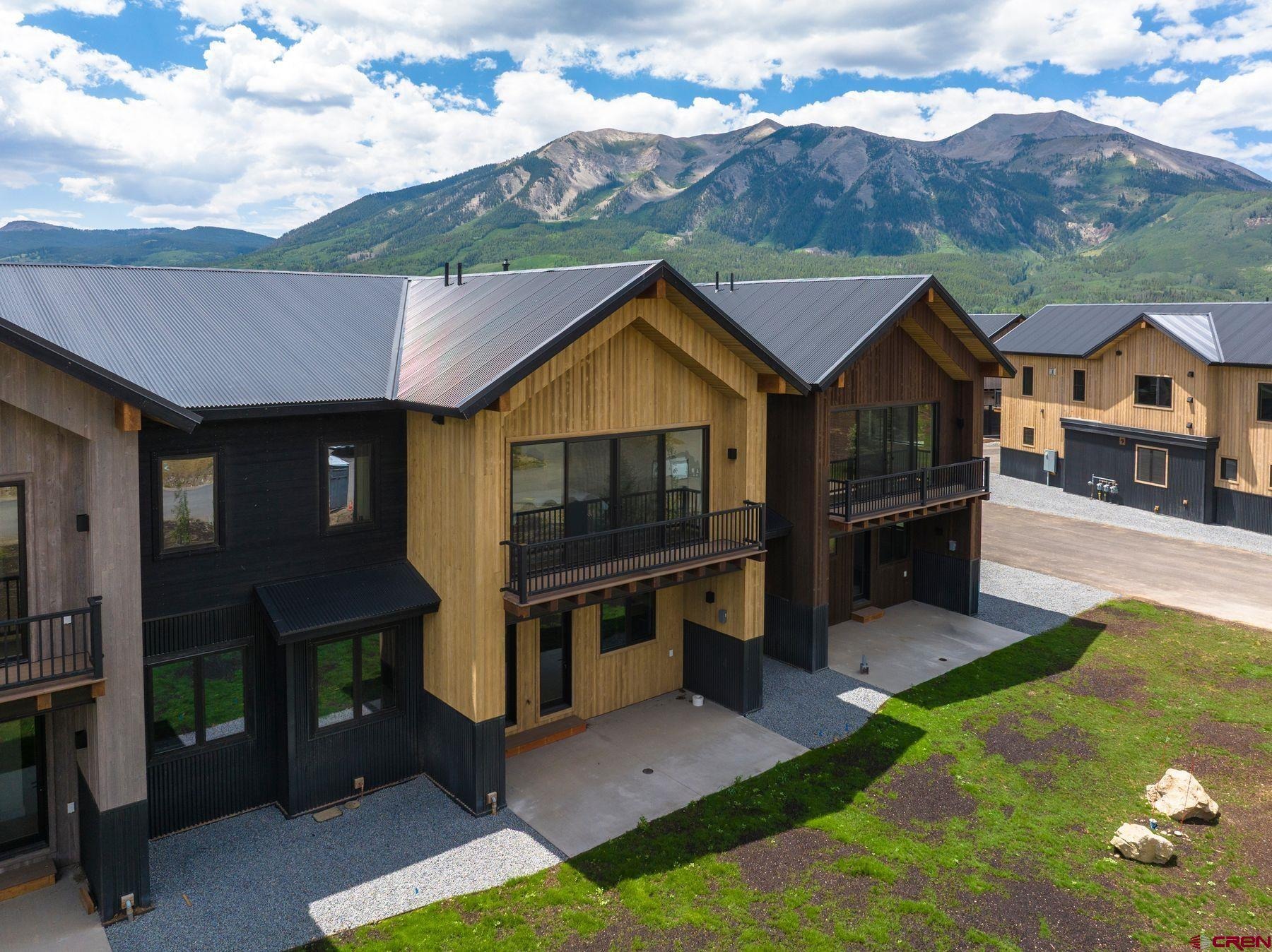 180 Elk Valley