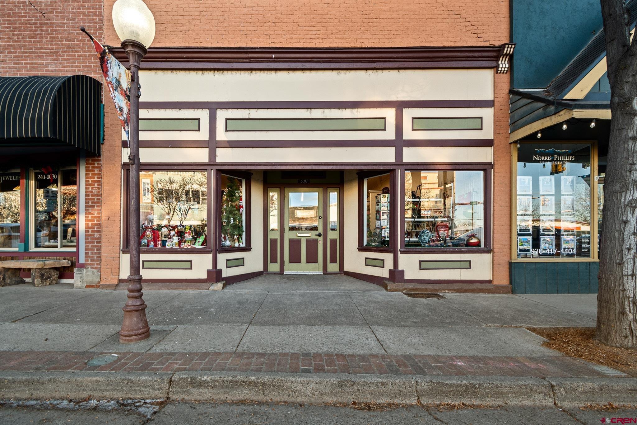 308 E Main