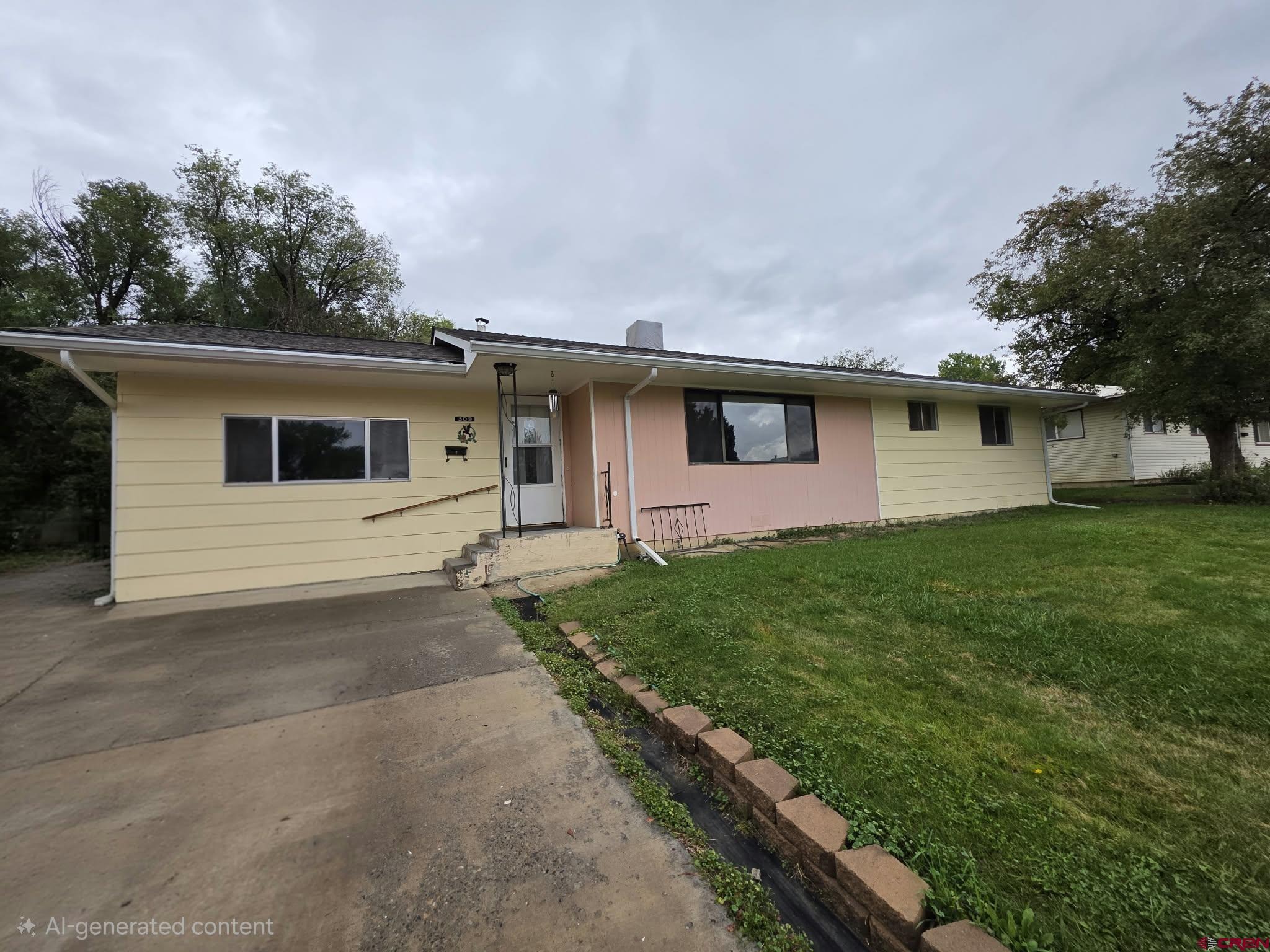 309 Pine View