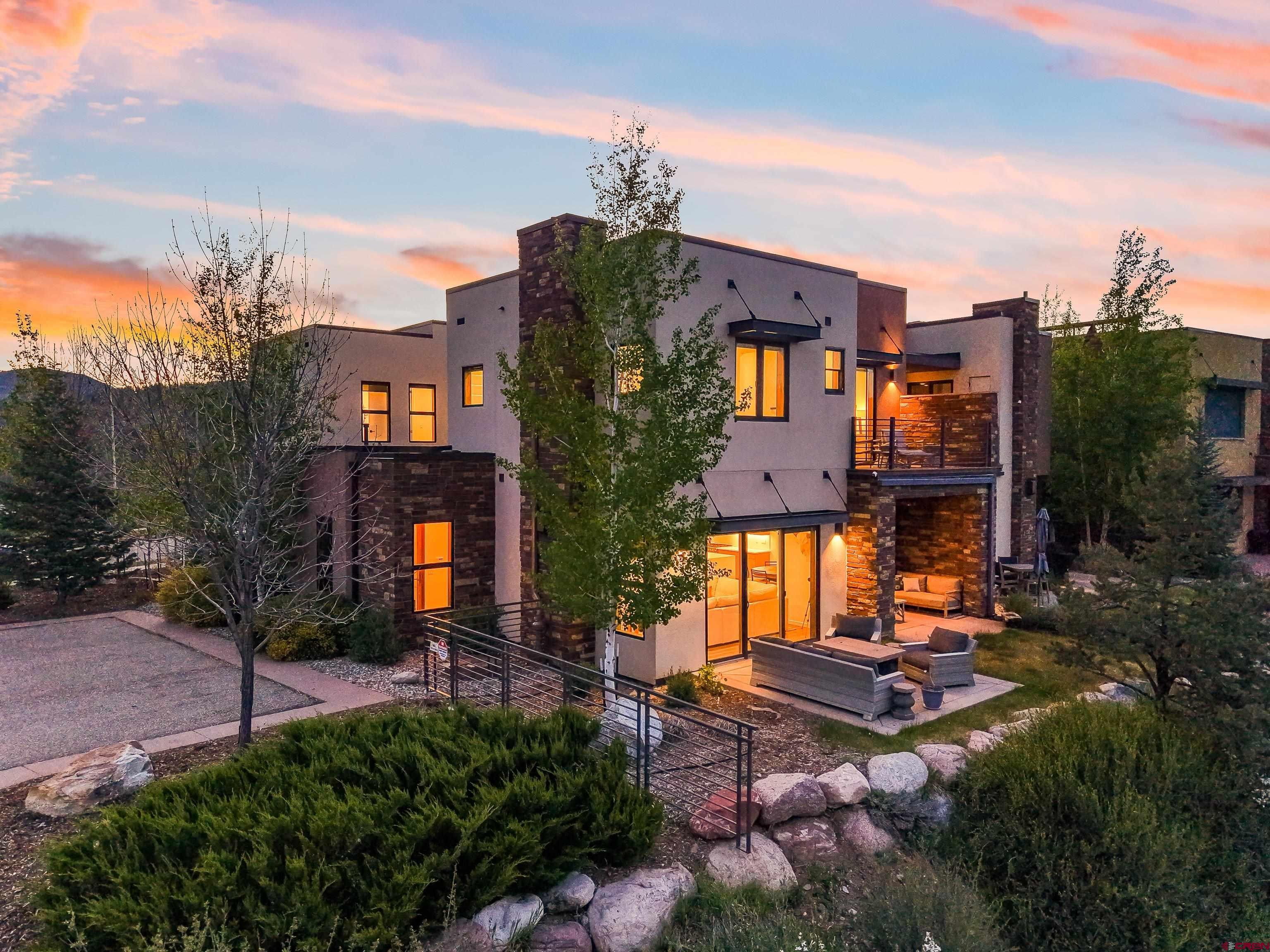 239 Rock Point