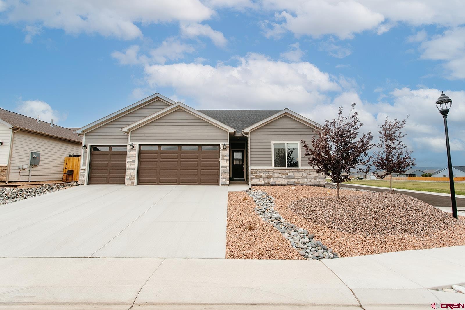 1422 Fivemile Creek
