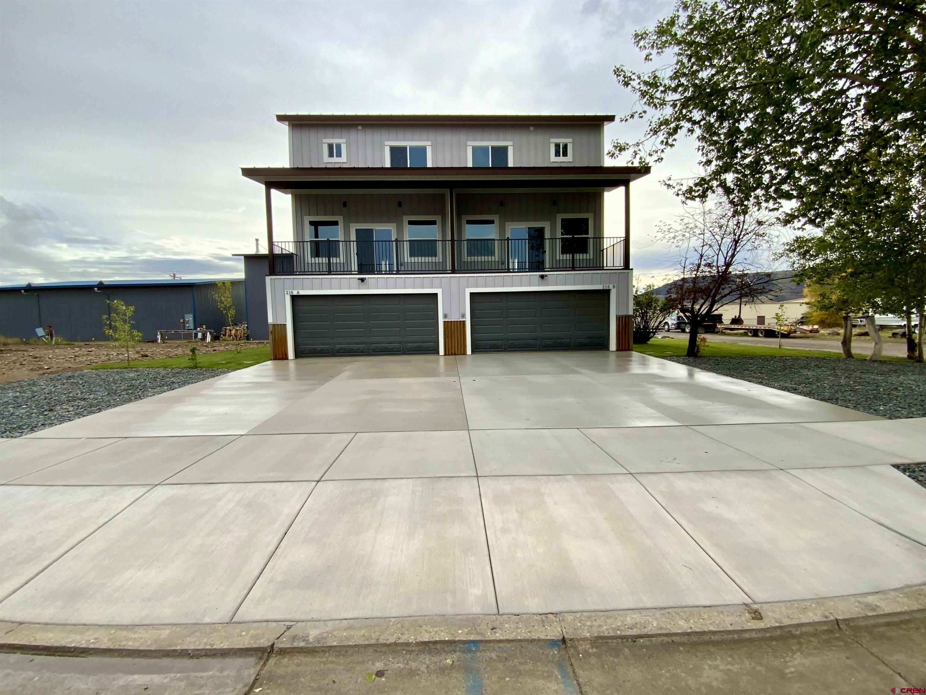 216 S 14th