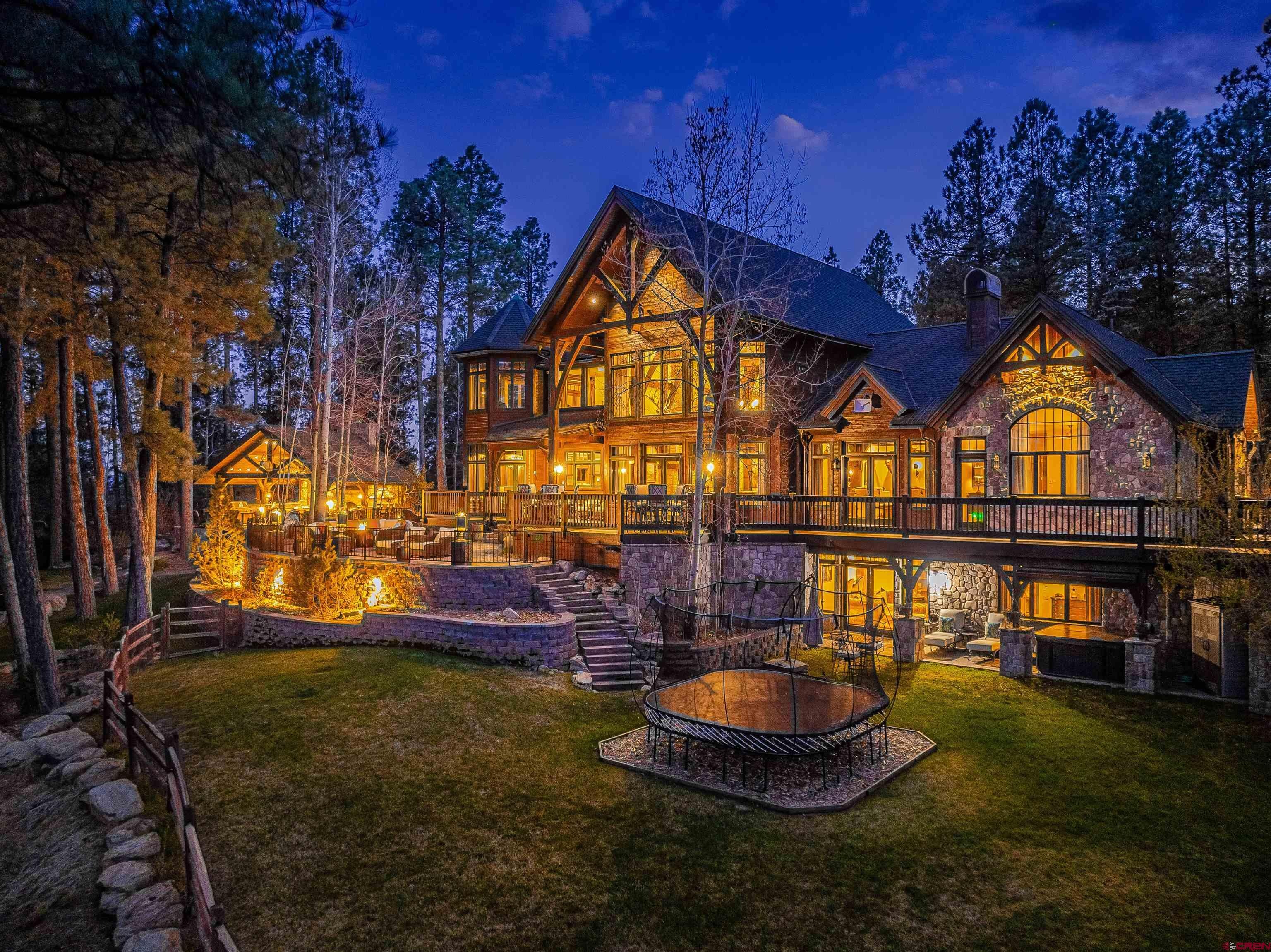 2501 Hidden Valley