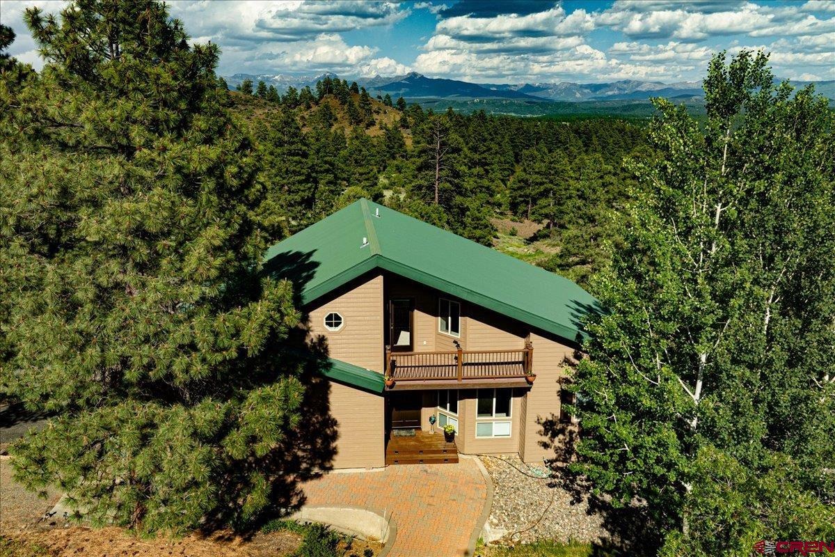 1211 Cool Pines