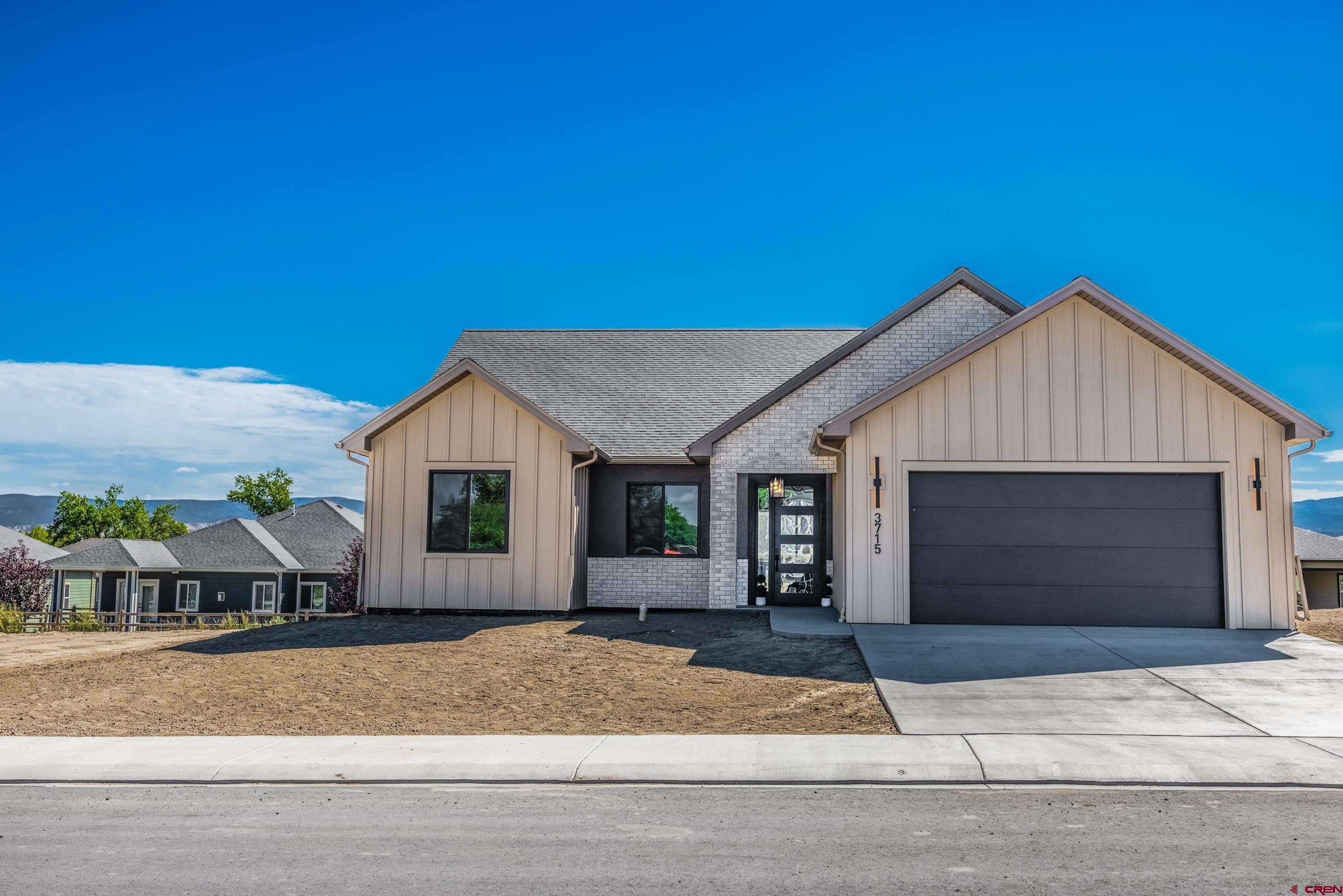 3715 Chestnut