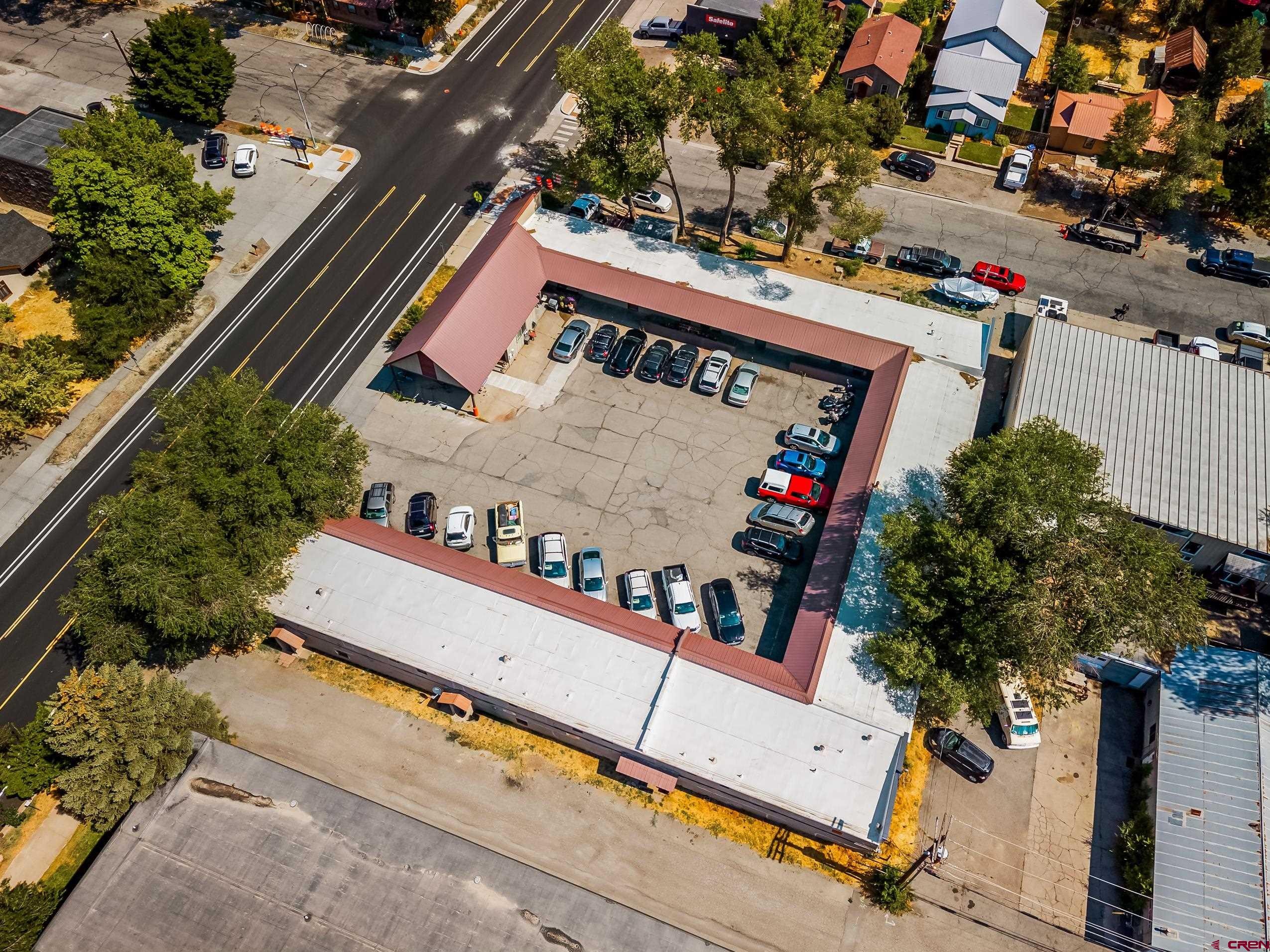 350 E 8th