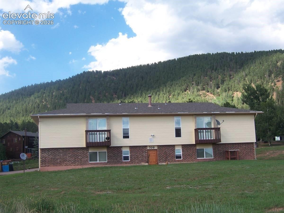 506 Mountain View Place