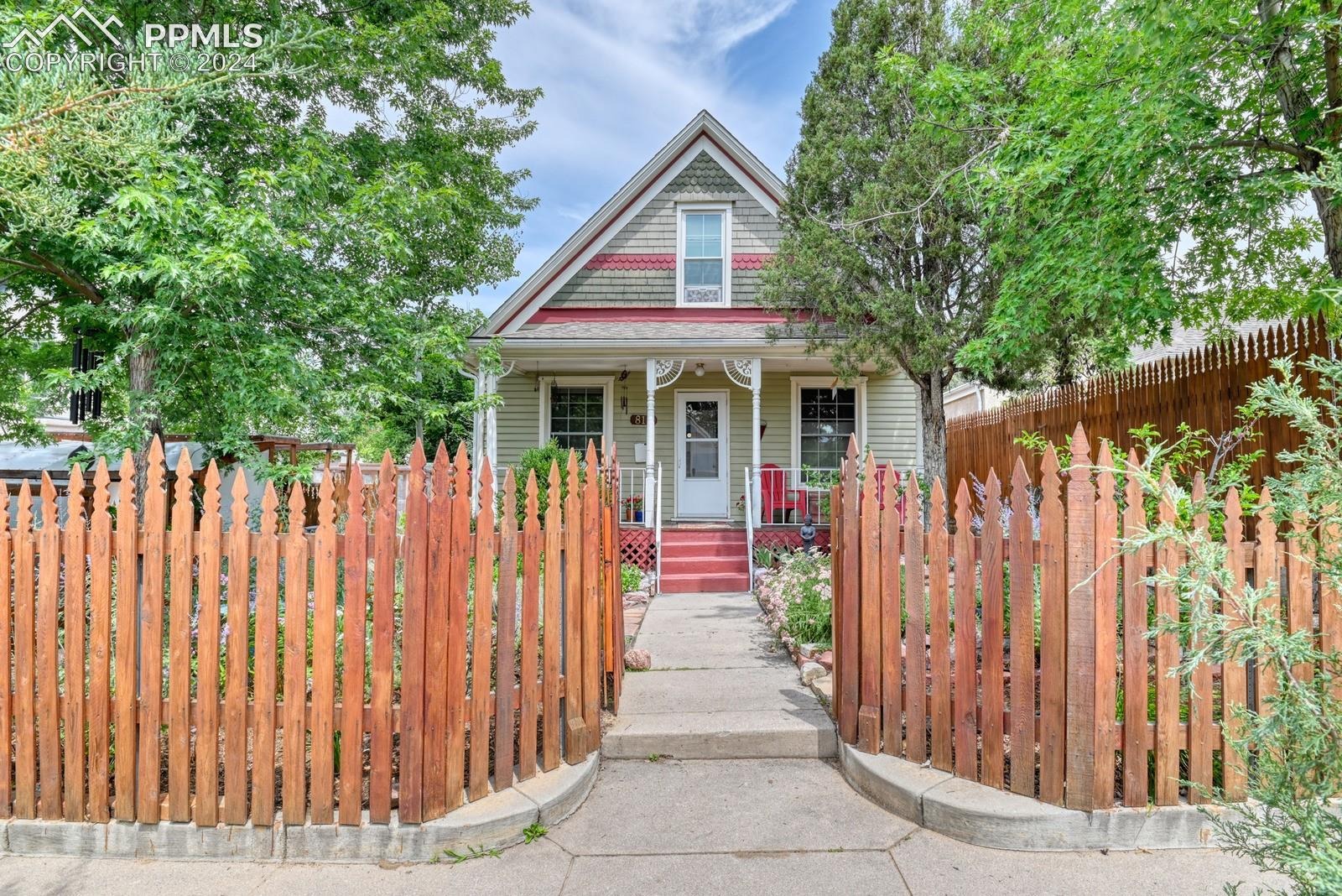 812 E Cache La Poudre Street