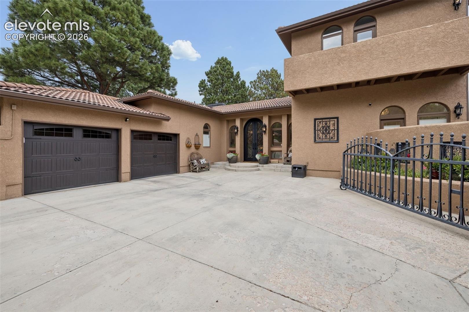 860 Appian Court