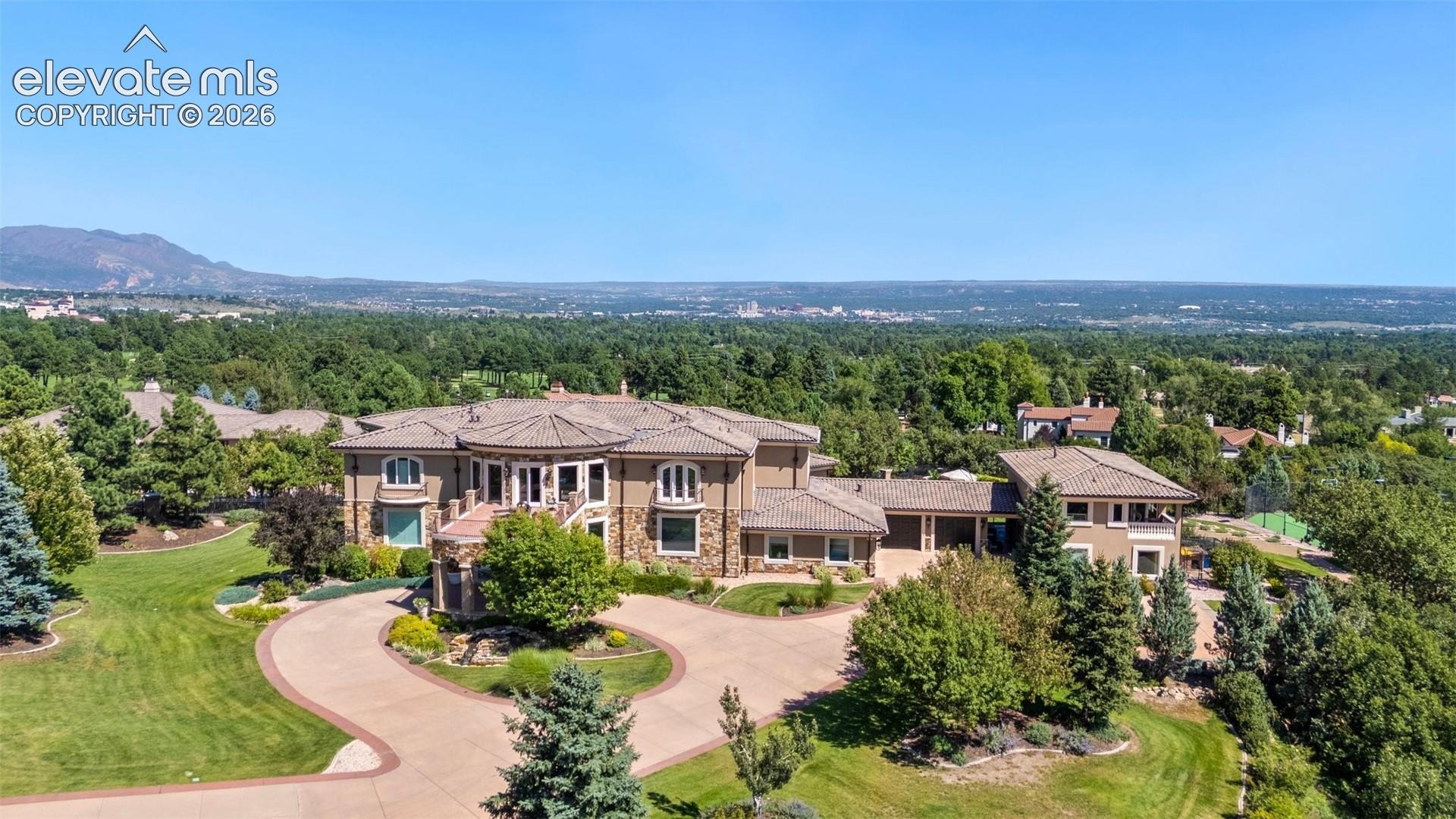3870 S Club Drive