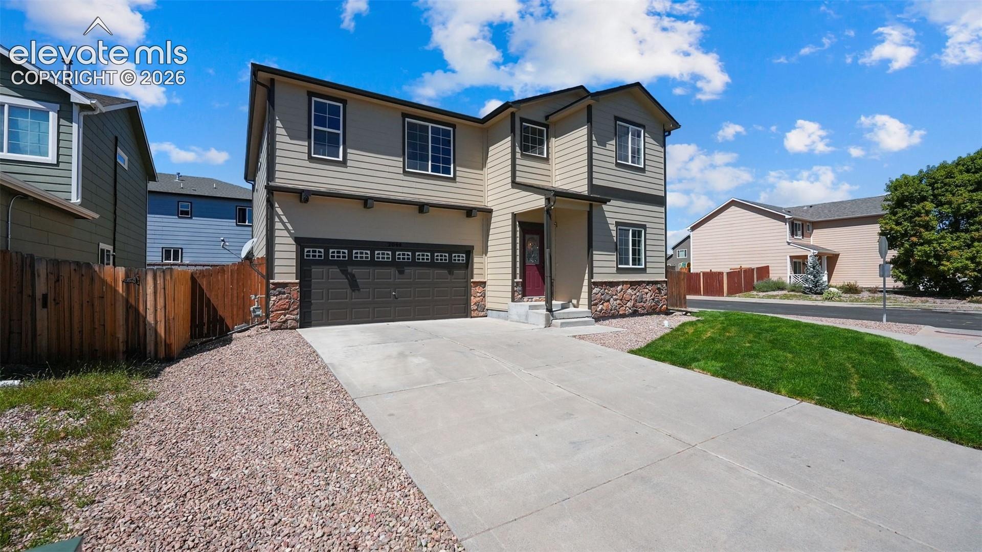 2044 Reed Grass Way
