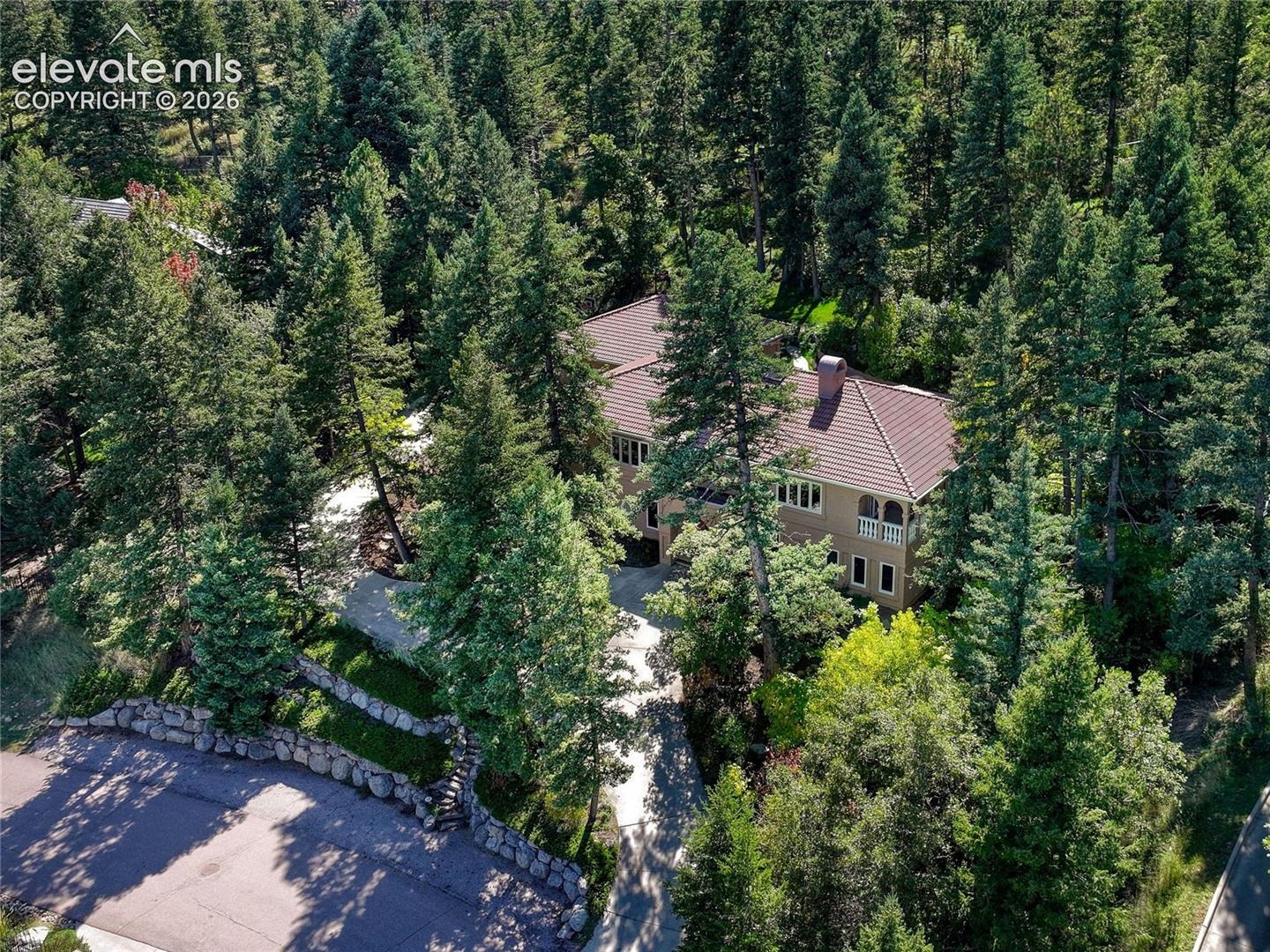 1535 Napoli Way