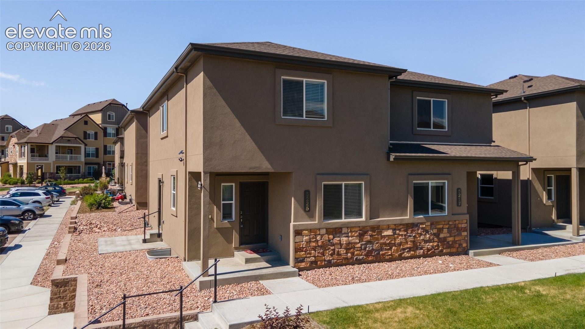 5225 Palomino Ranch Point