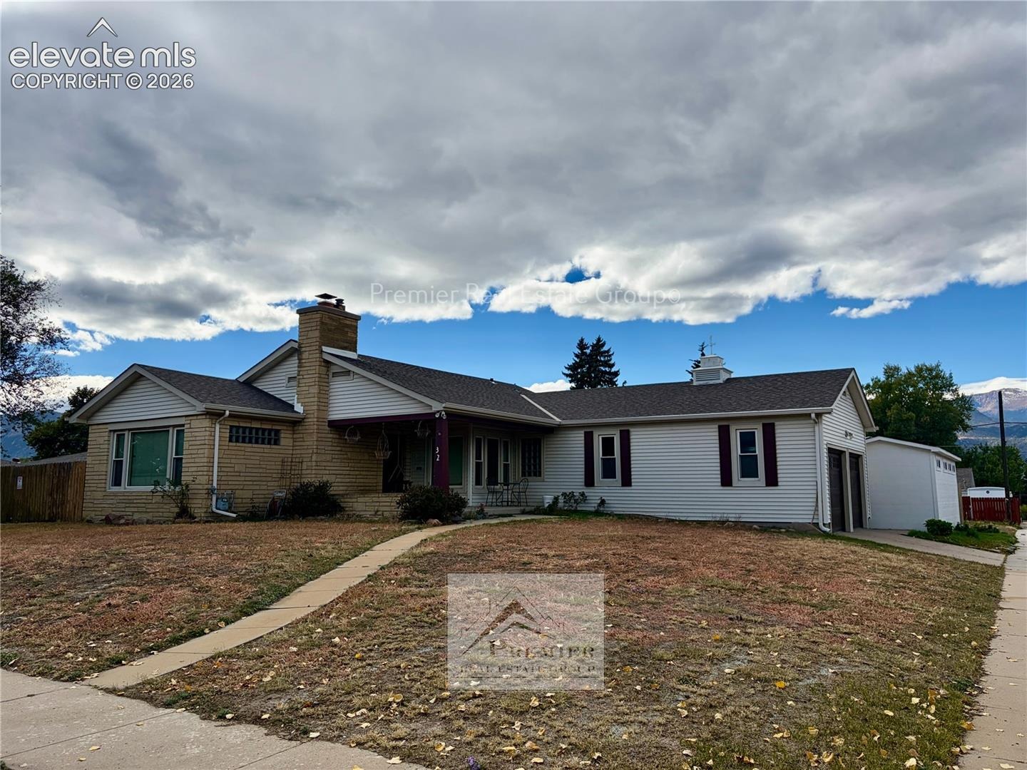 32 N Foote Avenue