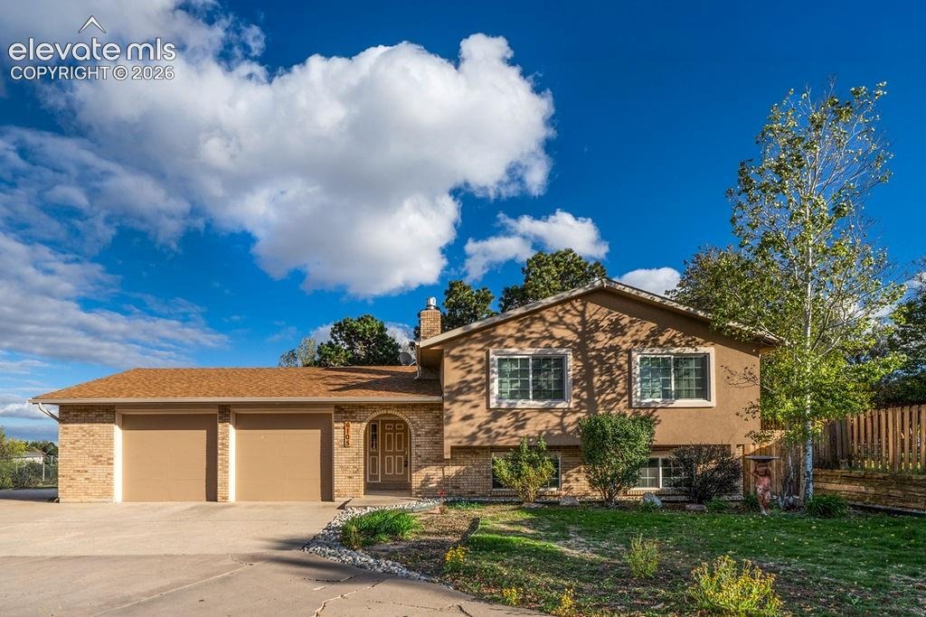 6105 Del Paz Court