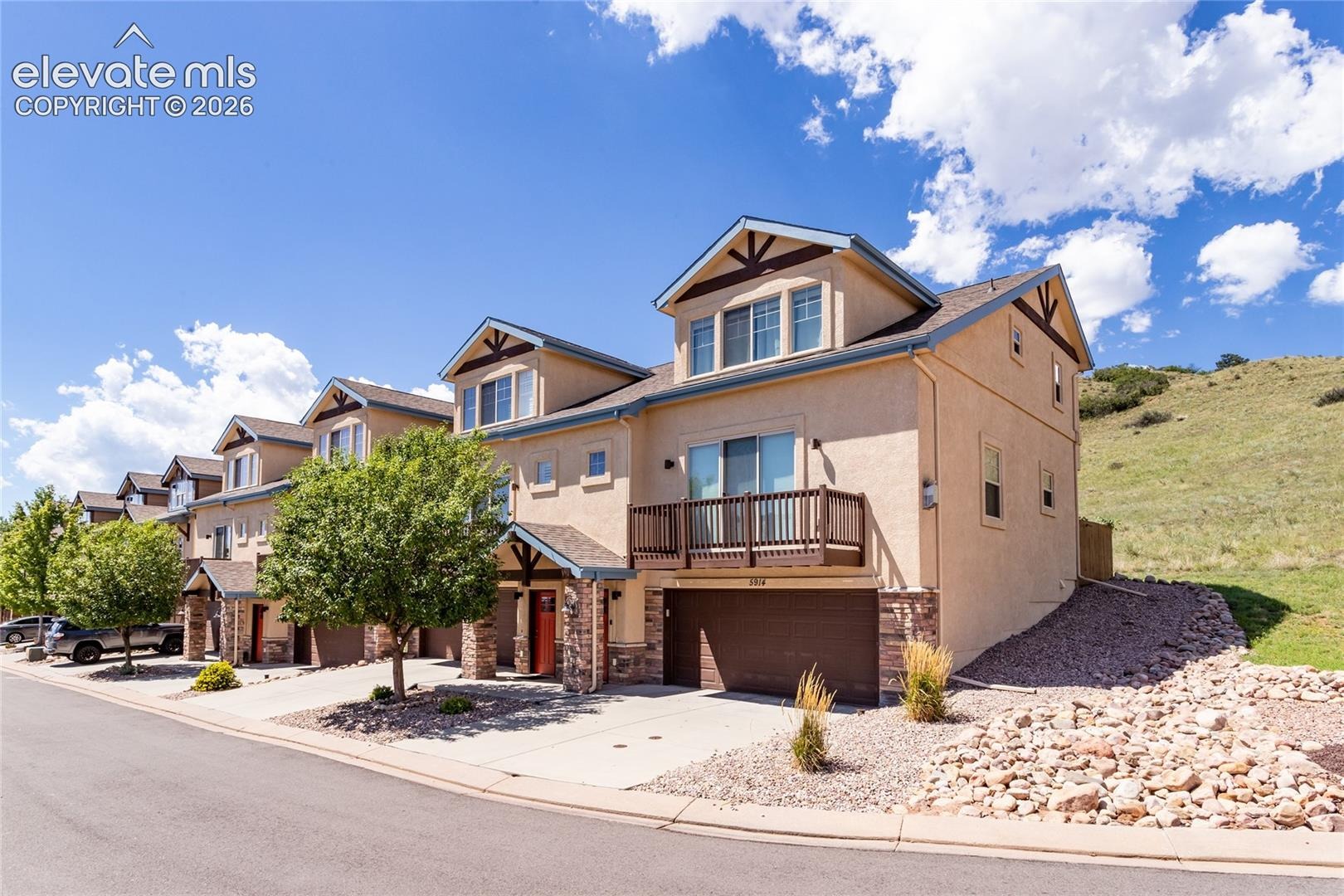 5914 Canyon Reserve Heights
