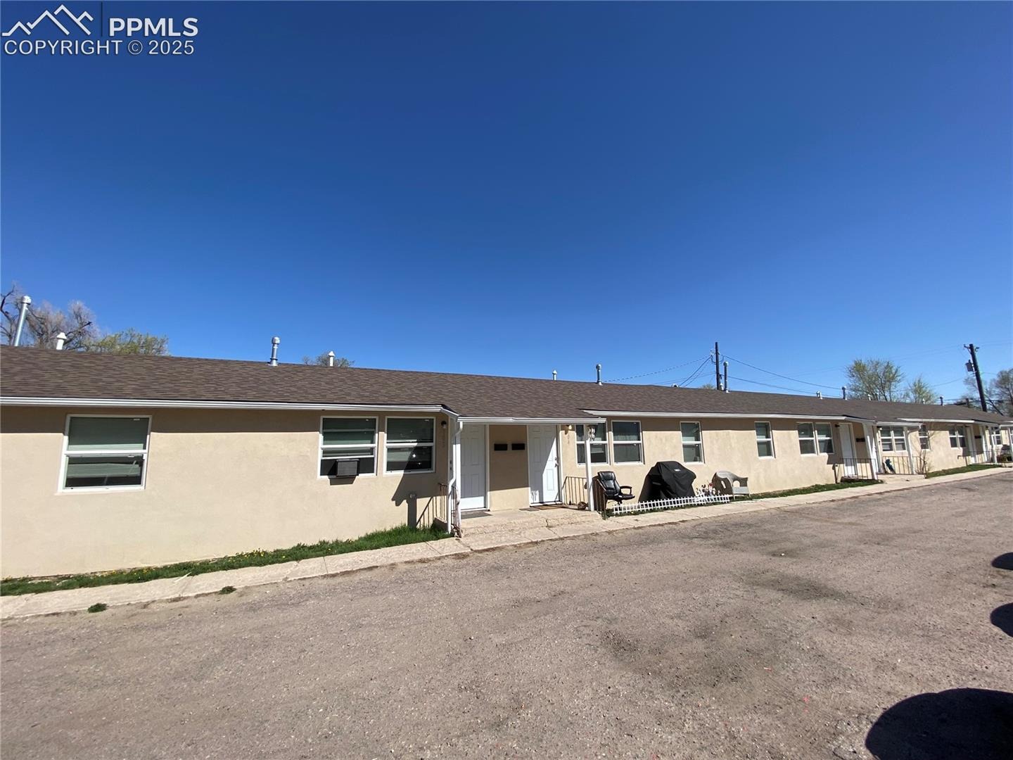 2405+2403 E St Vrain Street
