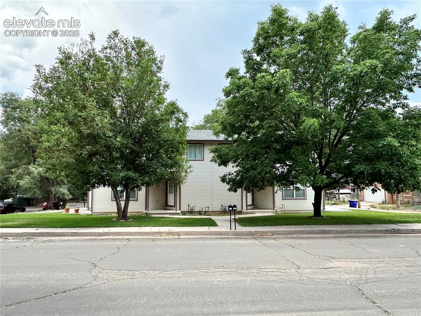 565-575 N 25th Street