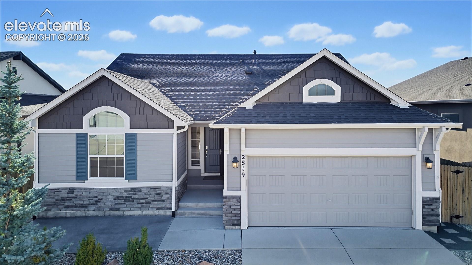 2819 Grand Prix Court