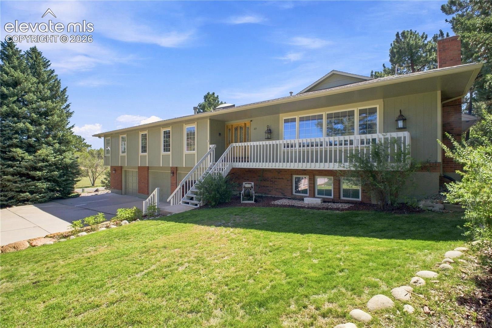 435 W Woodmen Road
