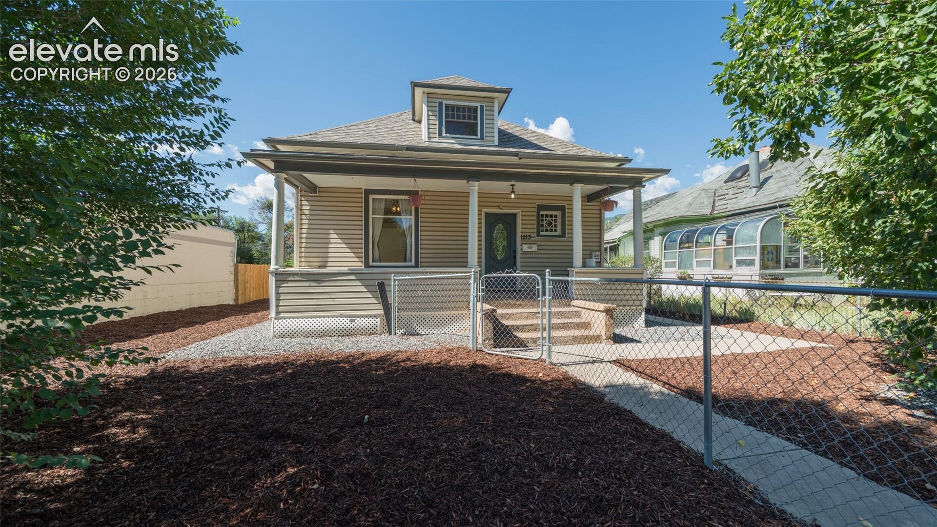 1213 W Colorado Avenue
