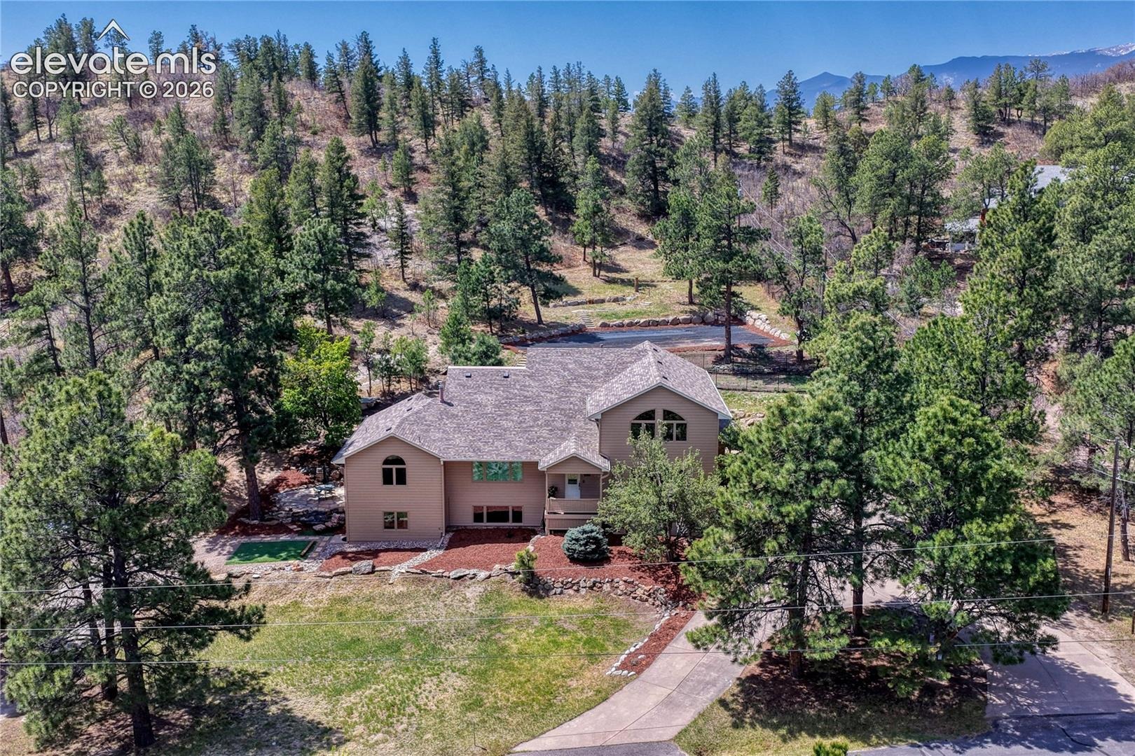 1055 Hidden Valley Road