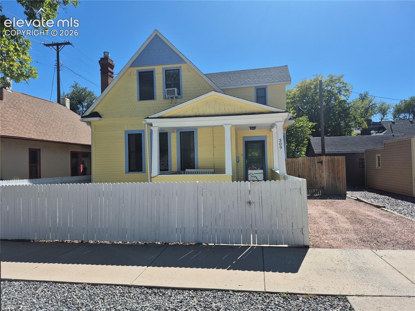 309 E San Miguel Street