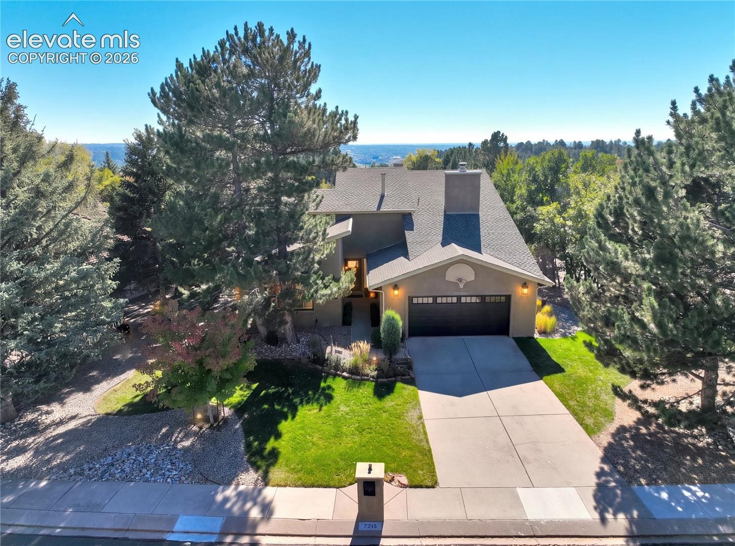7215 Suntide Place