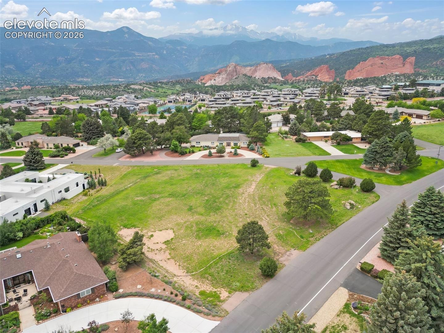 3161 Sunnybrook Lane