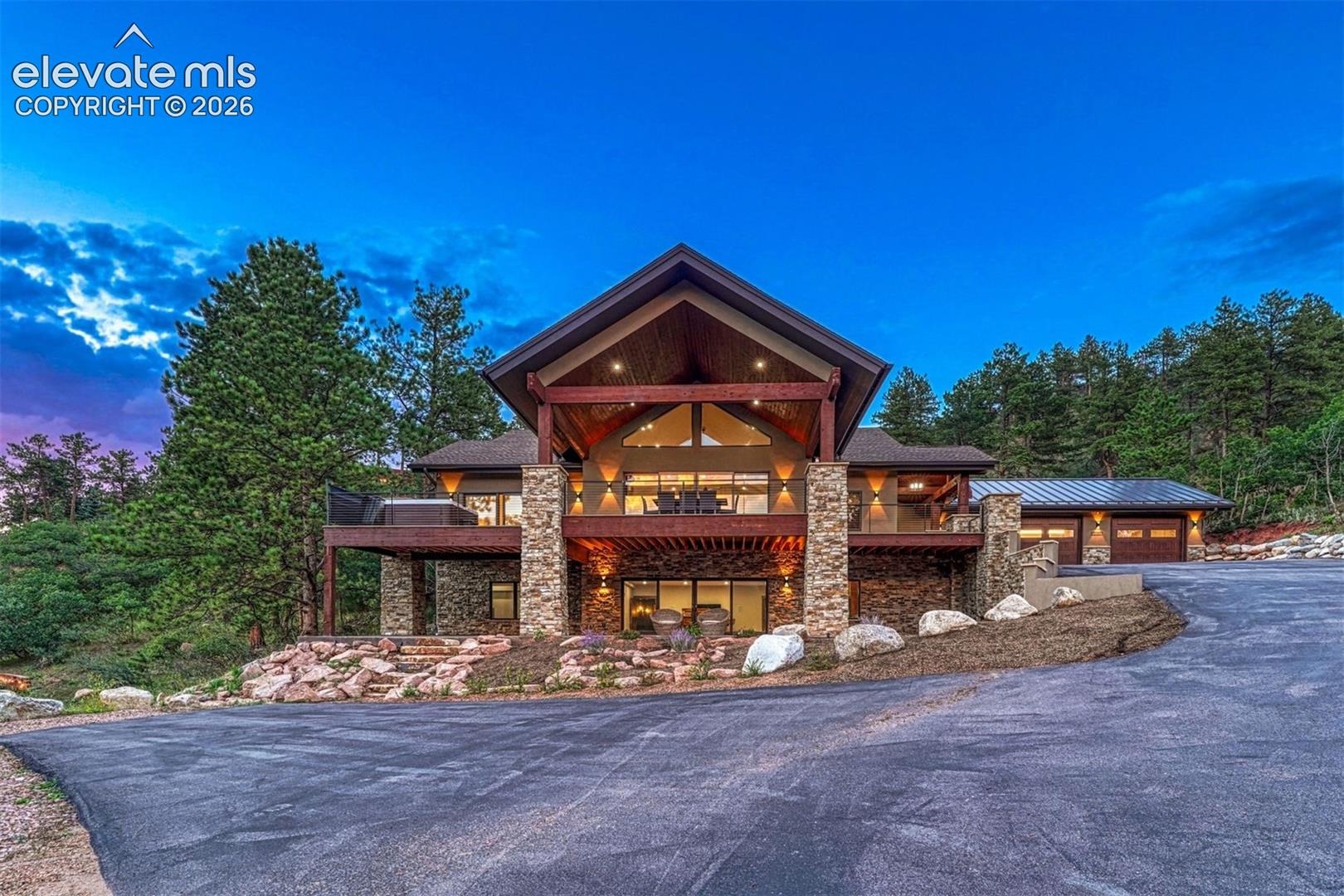 2751 Mountain Glen Court