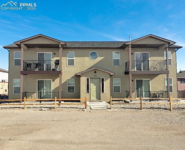735 6th Street