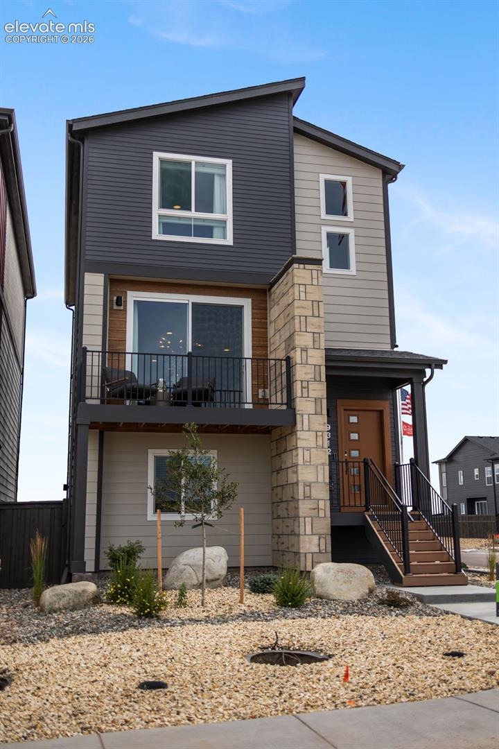 9312 Traveler Terrace