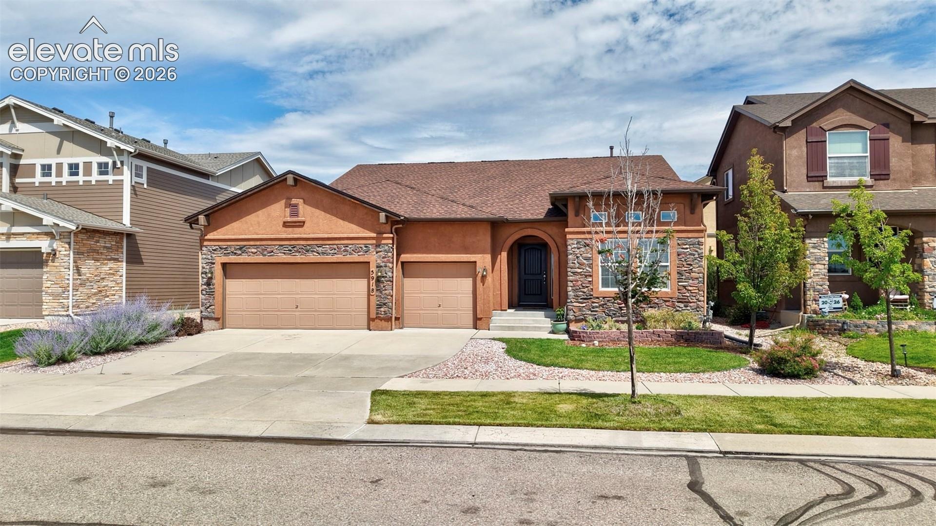5918 Monashee Court