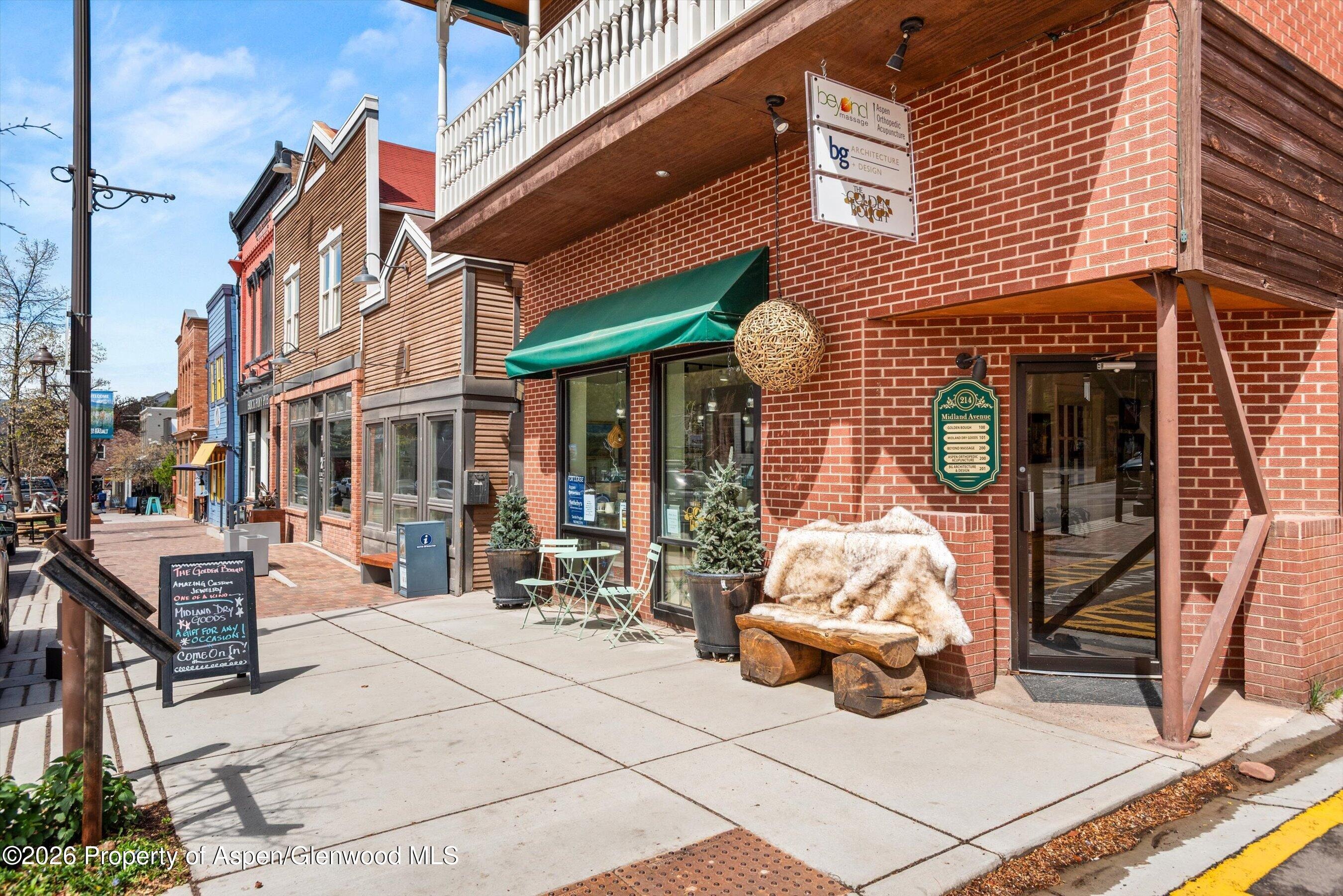 214 Midland Avenue