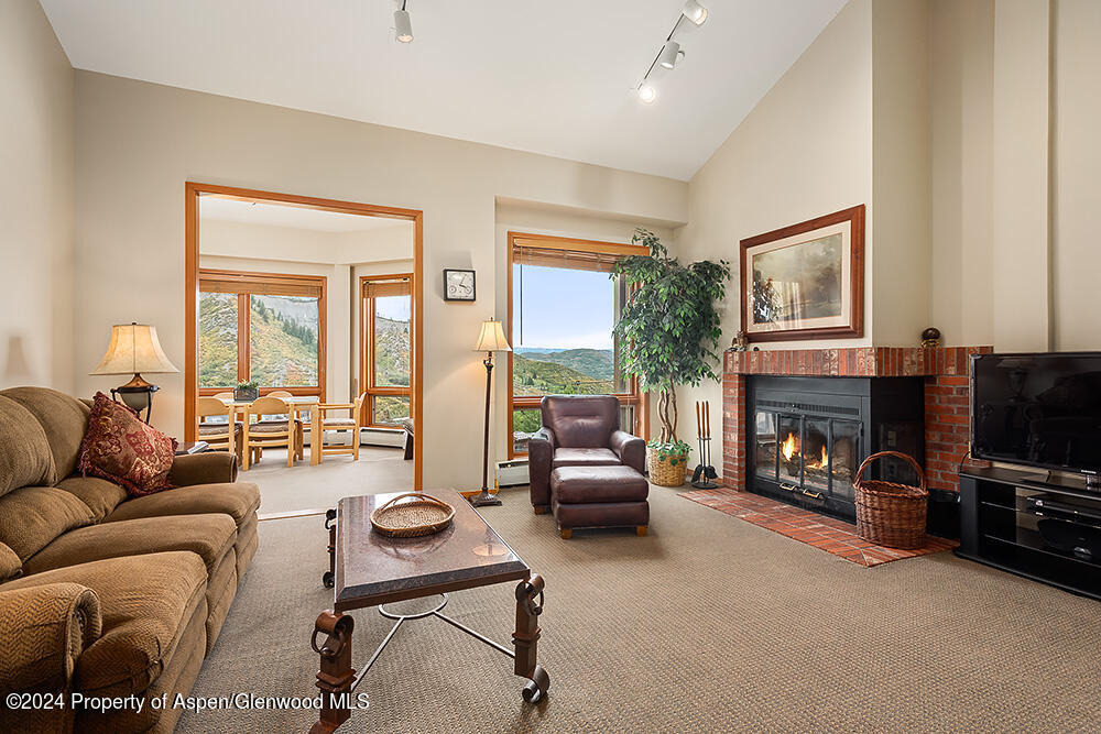476 Wood Road #37