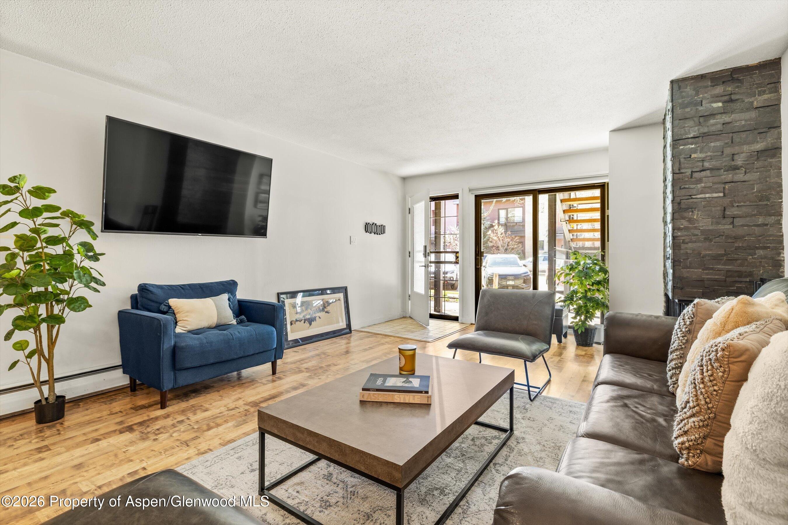 210 E Cooper Avenue 1-C