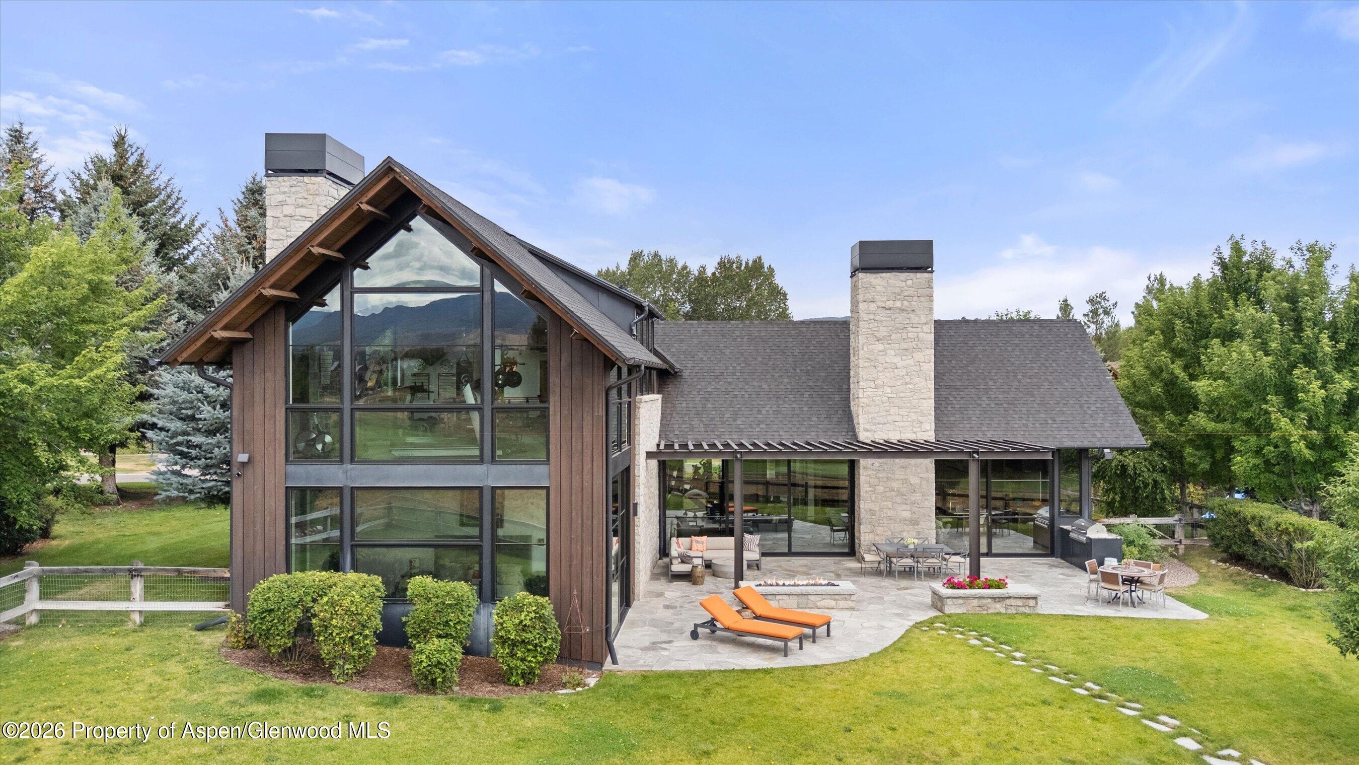 1106 Heritage Drive